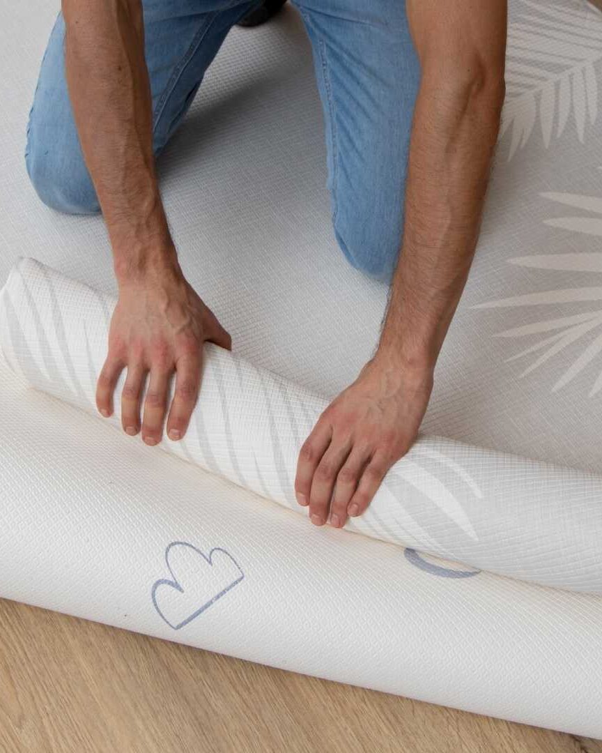 Tapete de juego y gateo doble faz. Es una alfombra de juego y gateo decorativa , para tus espacios del hogar.