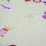 Tapete de gateo doble faz . Es una alfombra de juego y gateo decorativa para tus espacios del hogar. Tapete hogar